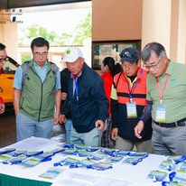 「飛雁揮桿顯愛心」2025慈善高爾夫球比賽照片4